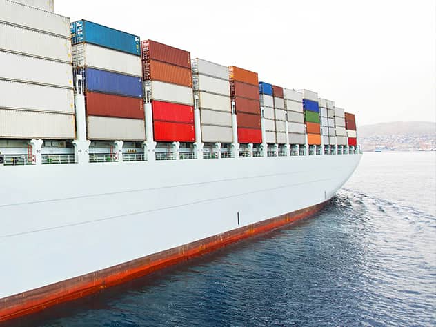 Как да се справим с нарастващата несигурност в морския транспорт